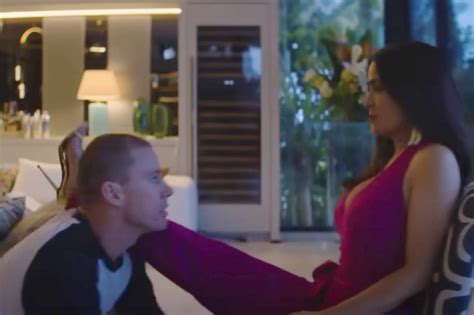 Salma Hayek: 'Magic Mike' lap dance was 'physically challenging'