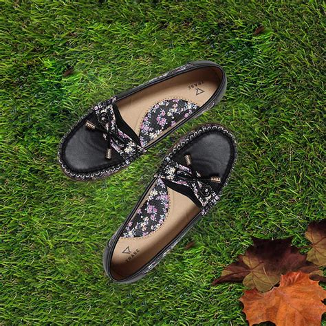 Buy TRASE Women's Black Loafer -5 UK at Amazon.in