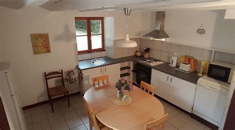 LA CONCIERGERIE (Chef-Boutonne) - Cottage Reviews & Photos - Tripadvisor