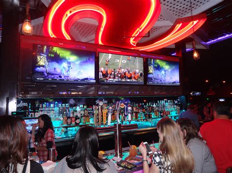 sports & recreation :: — StudioLEMONADE