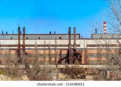 Factory Outside View 的图像结果