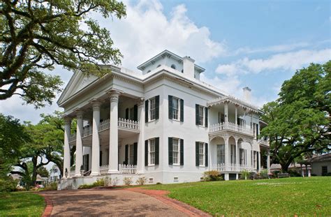 Antebellum Plantation Mansion