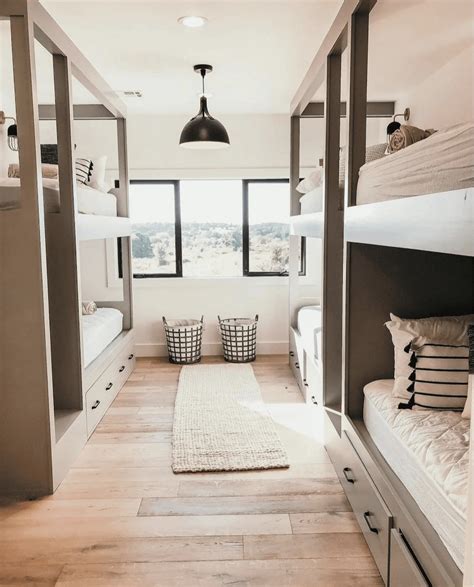 10 Unique Built in Bunk Beds to Inspire You!