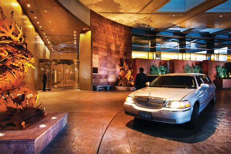 Luxury Hotel on the Las Vegas Strip | ARIA Resort Minimalist