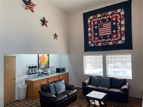 SCENIC HILLS INN (Branson) - Hotel Reviews, Photos, Rate Comparison ...