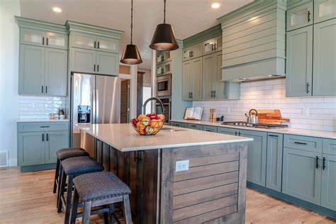 What Color Kitchen Cabinets Are In Style 2022 | www ...