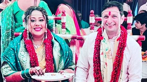 Anupamaa actor Rushad Rana gets married to Ketaki Walawalkar, Rupali ...