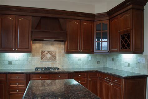 Granite Backsplash Kitchen Ideas