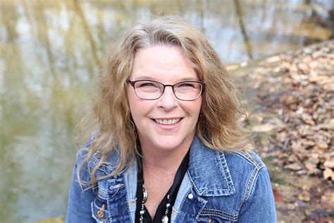 The Beauty in My Mess: Stories of Truth, Transparencies and Triumphs ...