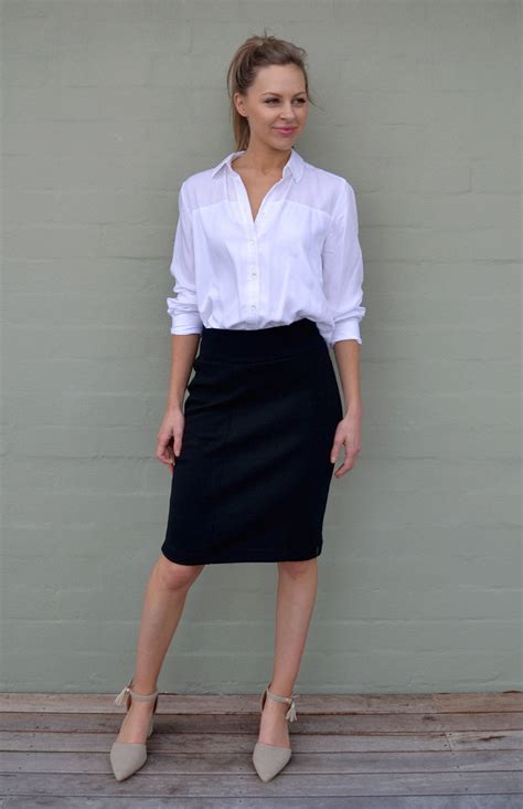 Women's Merino Wool Straight Skirt | Smitten Merino