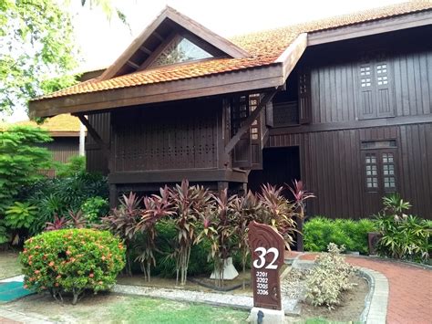 PELANGI BEACH RESORT & SPA, LANGKAWI (Pantai Cenang, Malaysia) - Resort ...