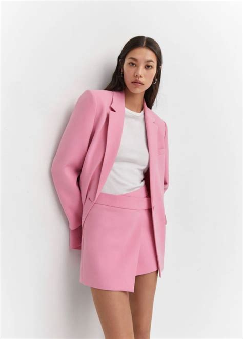 Business-Casual Work Attire 的图像结果