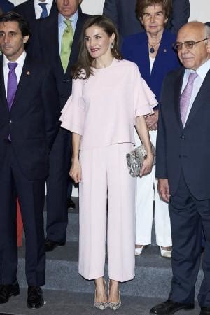 7 times Queen Letizia of Spain proved she is no less than Kate ...