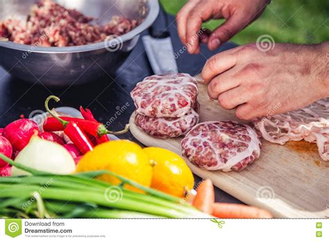 how to cook burger patties on bbq
