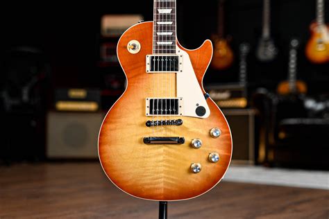 Gibson Les Paul Standard '60s in Unburst - Guitar Gear Giveaway