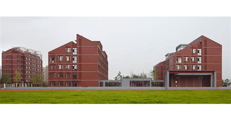 北京十一学校亦庄分校 (中学部) - 北京市住宅建筑设计研究院有限公司