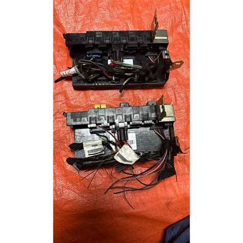 W203 Sam Re Module Removal 的图像结果