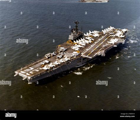 USS Independence (CVA-62) underway at sea, circa in 1971 Stock Photo ...