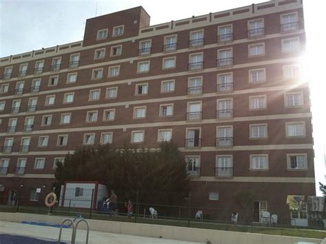 HOTEL SANTIAGO DE LEON (Villaquilambre) - Hotel Reviews, Photos, Rate ...