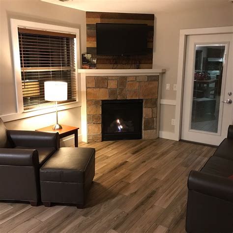 HOCKING HILLS STATE PARK CABINS (Logan, Ohio) - Campground Reviews ...