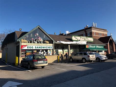 TOUR: Bayside Milk Farm - Bayside, NY