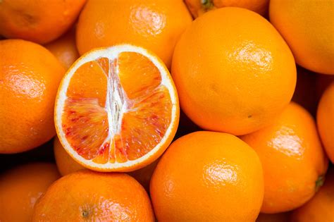 6 Types of Blood Oranges You’ll See at the Farmers Market – Produce Pack