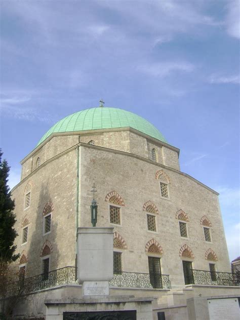 Jakovali Hassan Mosque and Museum, Pecs - Tripadvisor