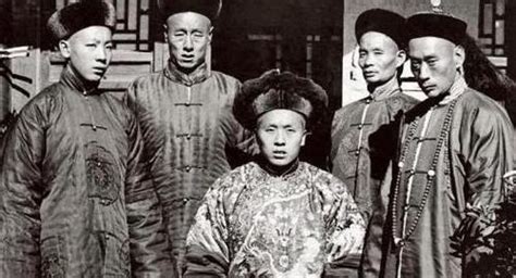 满族人的姓氏从何而来？清朝灭亡后，满人分别都改成了哪些汉姓？
