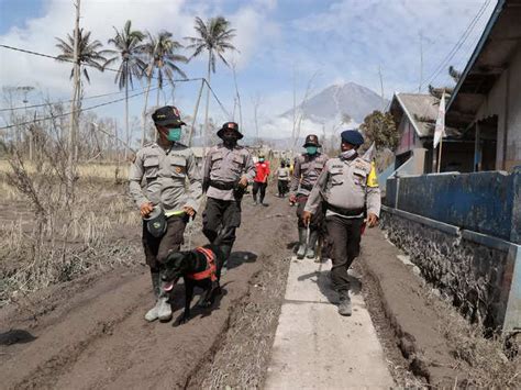 Rescue and search operations on after volcano erupts in Indonesia ...