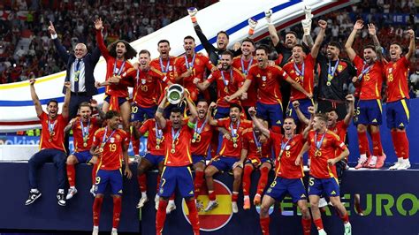 Unlikely hero Mikel Oyarzabal leads Spain to 2-1 win over England in ...