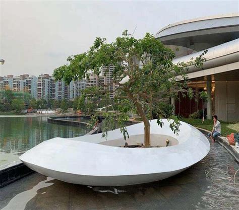 广东惠州定制户外玻璃钢树池绿化带安装工程 - 深圳市宇巍玻璃钢科技有限公司
