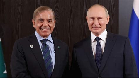 कंगाली की कगार पर खड़े पाकिस्तान ने रूस के सामने फैलाए हाथ - Pakistan ...