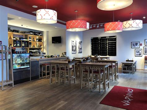 222 S Riverside Plaza, Chicago, IL 60606 | Crexi.com