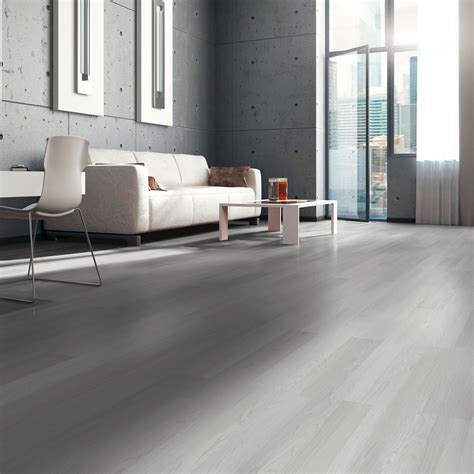 Whitewash Laminate Flooring - Sudded