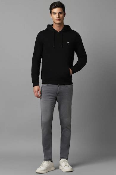 Buy Men Black Hooded Neck Full Sleeves Casual Sweatshirt Online ...