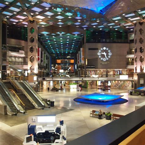 VILLE SOUTERRAINE (UNDERGROUND CITY) (Montréal): Ce qu'il faut savoir ...