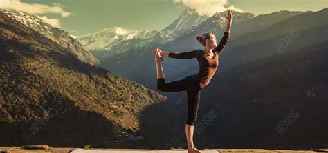高清瑜伽运动美女摄影图片免费下载 - 觅知网