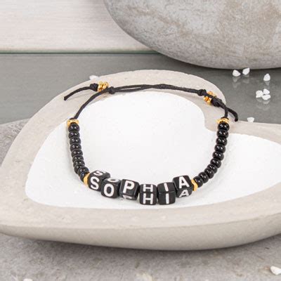 Armband „SMILE“ – Bastelidee – Rayher