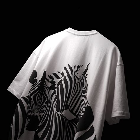 White Zebra T-Shirt - Premium Oversized T-Shirt For Men – BLUORNG