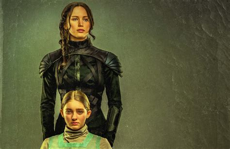 Katniss & Prim Star In THE HUNGER GAMES: MOCKINGJAY – PART 2 Cannes ...