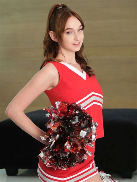 Melanie Marie: Mladé žieňa si buduje hriešnu kariéru