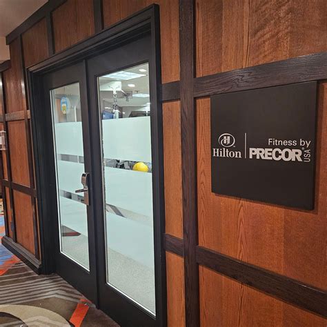 HILTON BELLEVUE - Hotel Reviews, Photos, Rate Comparison - Tripadvisor