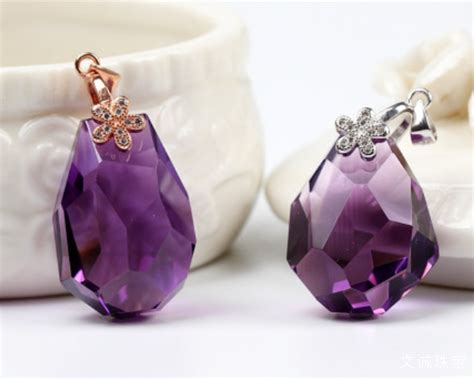天然紫水晶英文单词是什么，紫水晶用英语怎样说？文诚钻石！