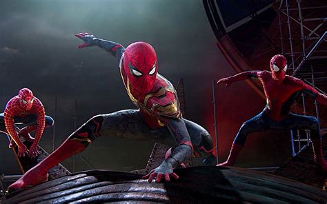《蜘蛛侠3：英雄无归》新剧照 小蜘蛛要掉下去了_3DM单机