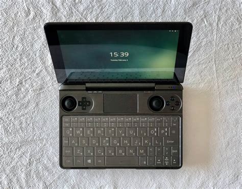 GPD Win Max Features 的图像结果