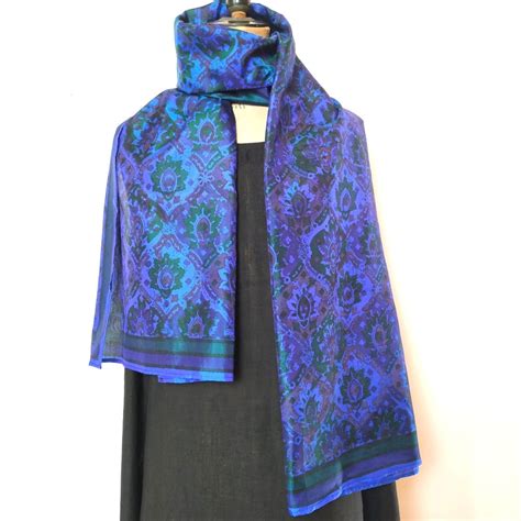 Mita Parekh's Block Printed Silk Stole: Blue – ARTISANS'