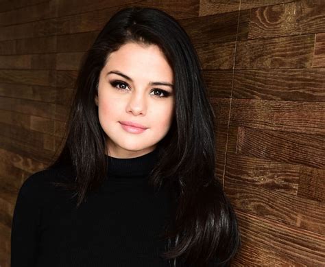 Selena Gomez IG Account Posted Controversial Photos Of Justin Bieber