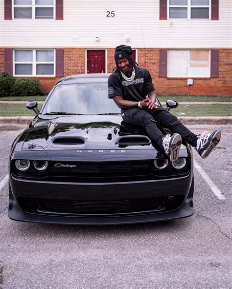 Duke Dennis Height, Weight and Body Measurements