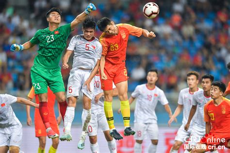 热身赛-中国男足国奥队0:2不敌越南国奥队-国际在线