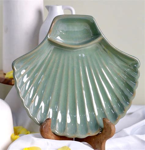 Studio Pottery Green V Shell chip and dip Platter Large – OliveHomeAccents